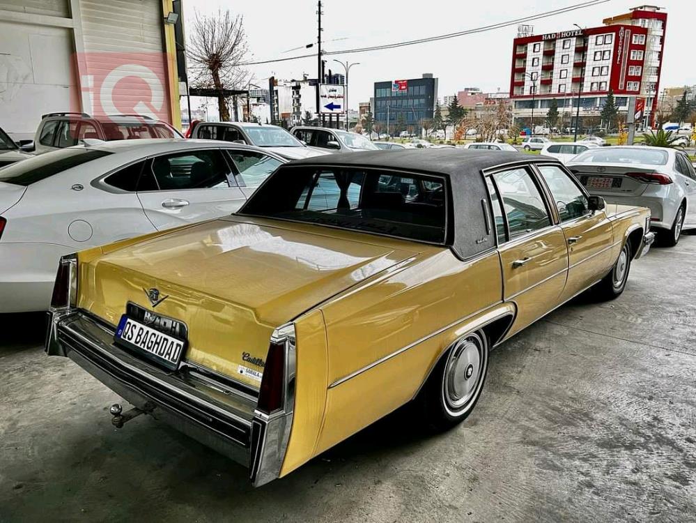 Cadillac DeVille